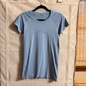 Lululemon Swiftly Short Sleeve Waist Length Blue Willow Size 8